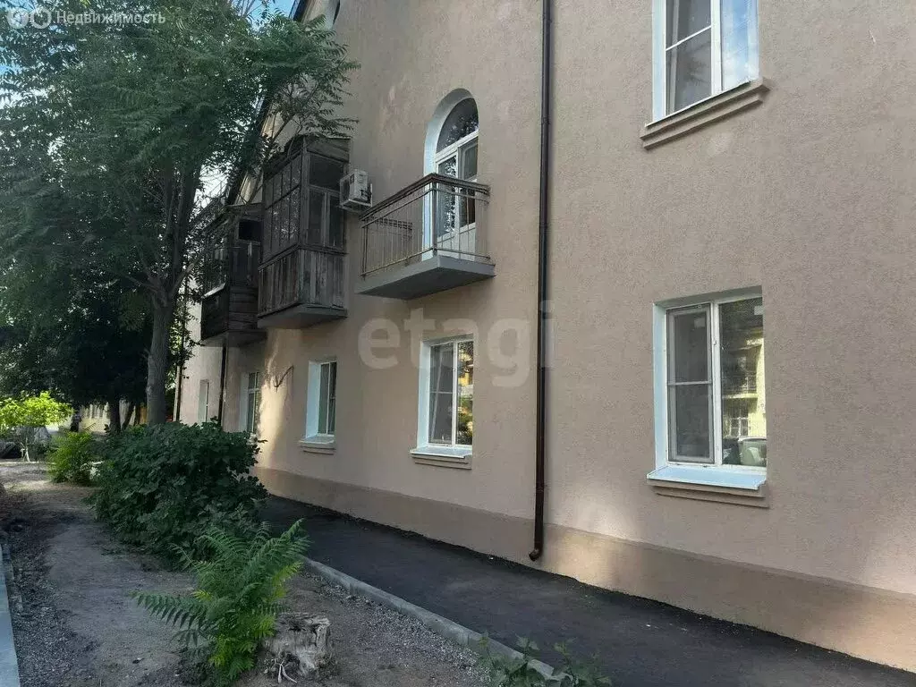 3-комнатная квартира: Астрахань, улица Генерала Епишева, 28 (77.8 м) - Фото 0