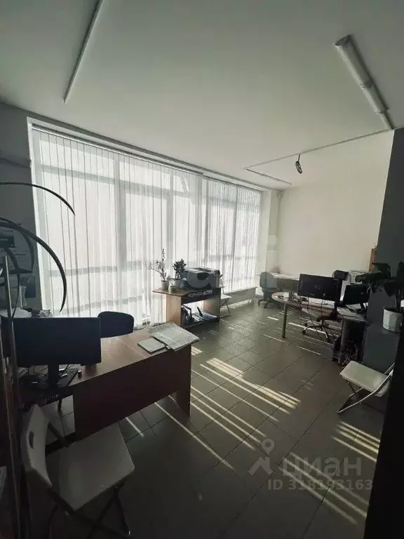 Офис в Удмуртия, Ижевск ул. Льва Толстого, 7 (95 м) - Фото 1