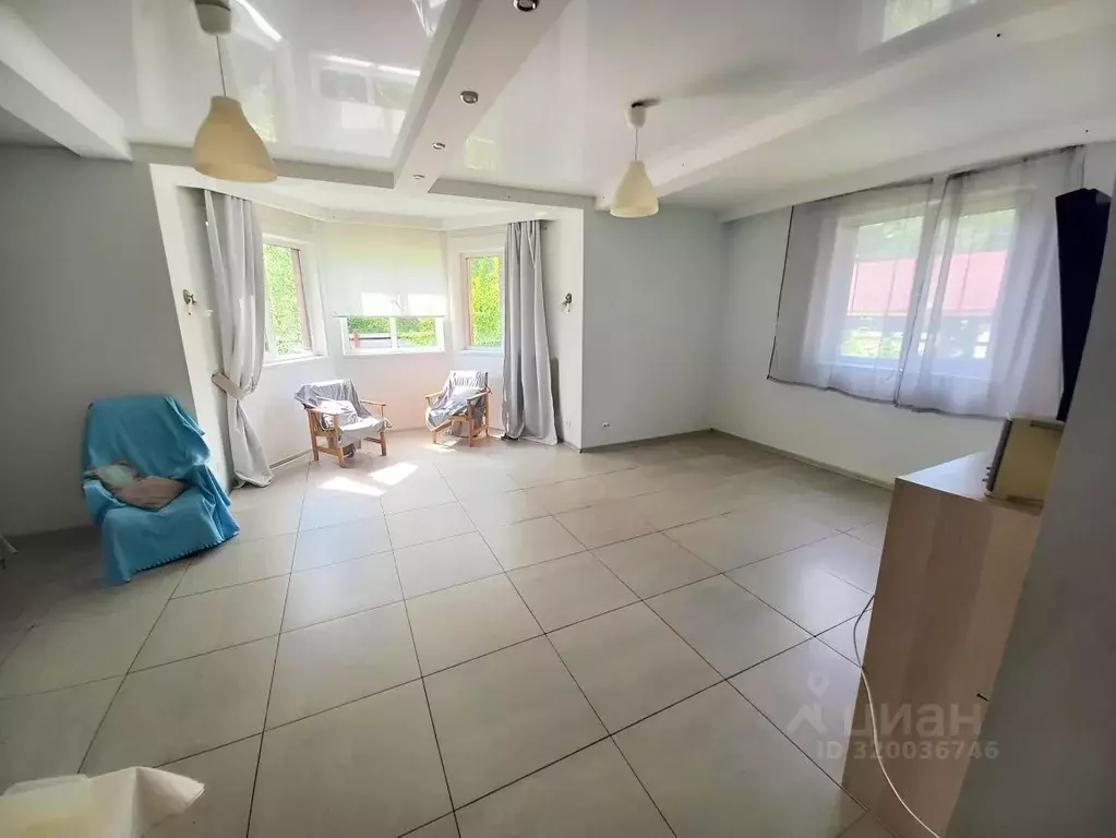 Коттедж в Санкт-Петербург, Санкт-Петербург, Павловск ул. Обороны (197 ... - Фото 2