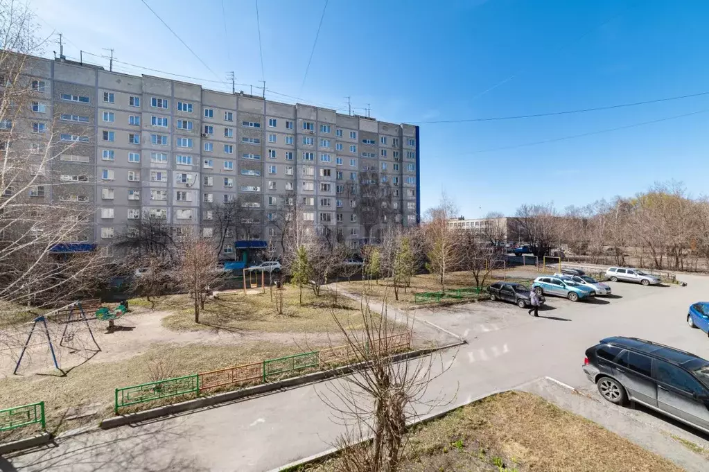 2-к кв. Курганская область, Курган Заозерный жилрайон, 1-й мкр, 21 ... - Фото 1