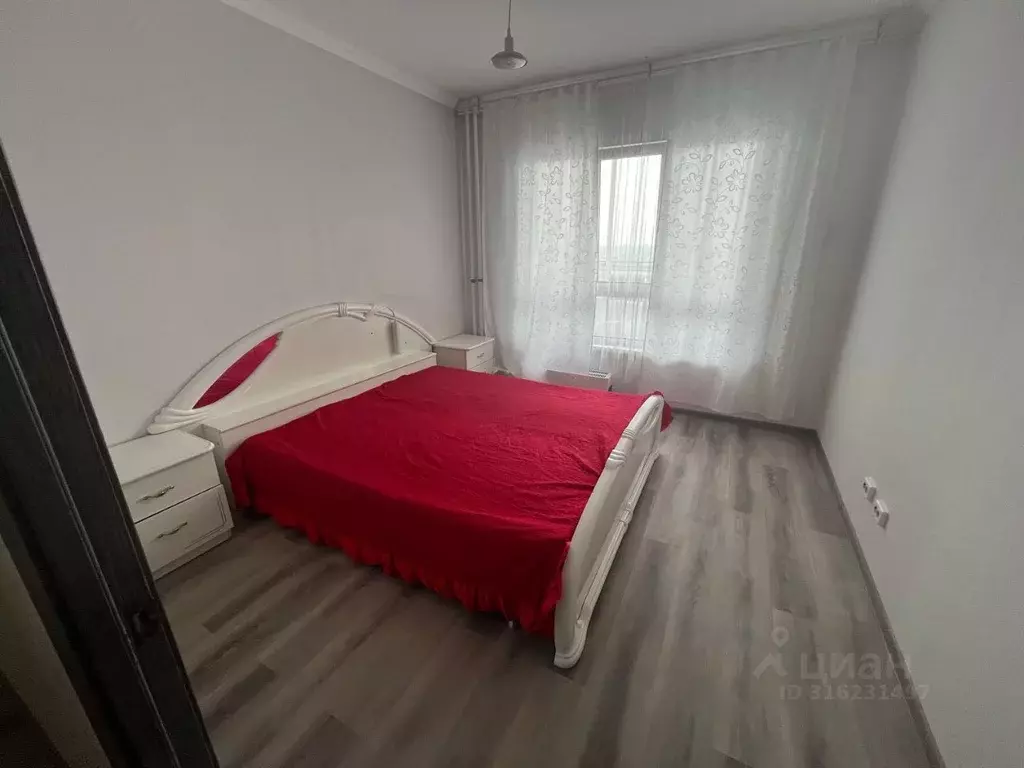 2-к кв. Новосибирская область, Новосибирск ул. Ясный Берег, 5 (50.0 м) - Фото 0