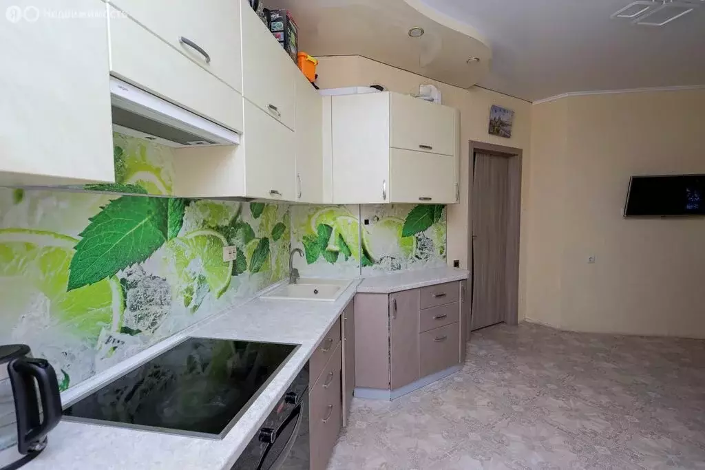 2-комнатная квартира: Оренбург, Нижний проезд, 3/1 (64.2 м) - Фото 1