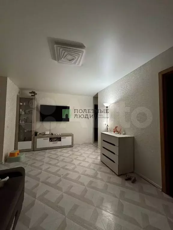 3-к. квартира, 57 м, 4/5 эт. - Фото 1