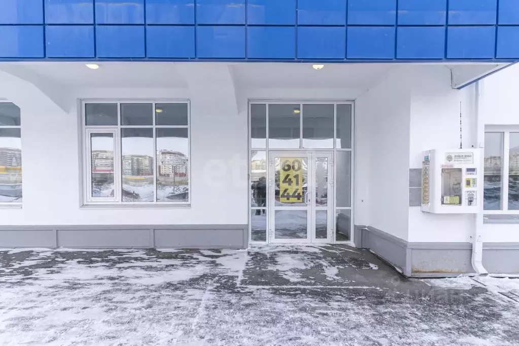 Помещение свободного назначения в Тюменская область, Тюмень ул. ... - Фото 1