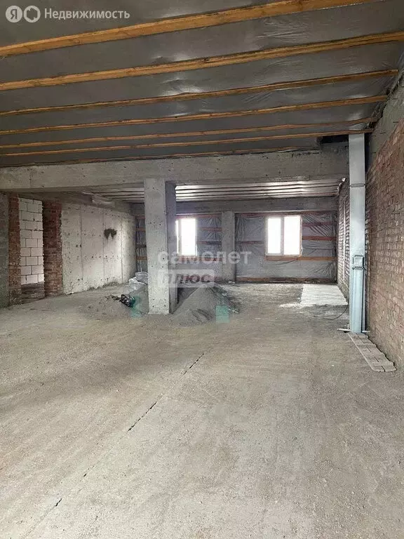4-комнатная квартира: Нальчик, улица Байсултанова, 35А (110 м) - Фото 1