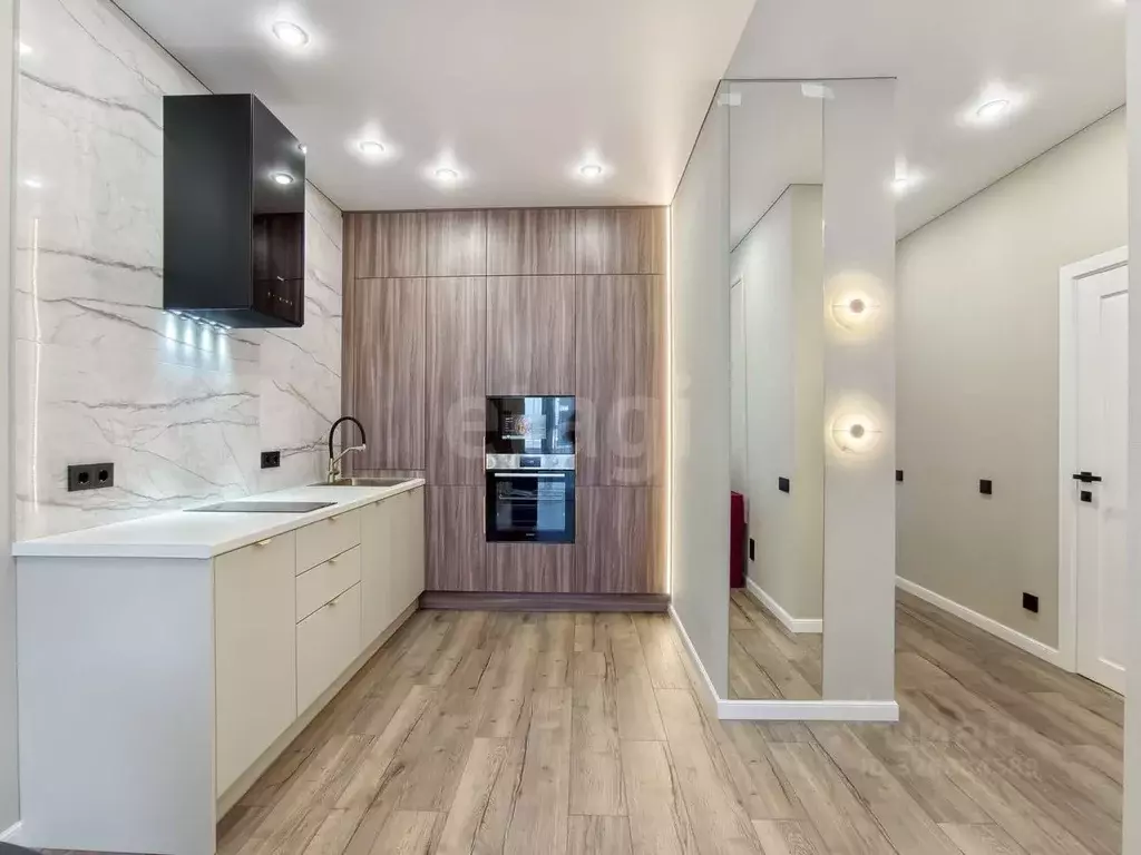 1-к кв. Тюменская область, Тюмень ул. Братьев Бондаревых, 5 (39.5 м) - Фото 1