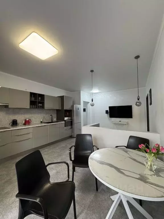 Квартира, 2 комнаты, 80 м - Фото 1