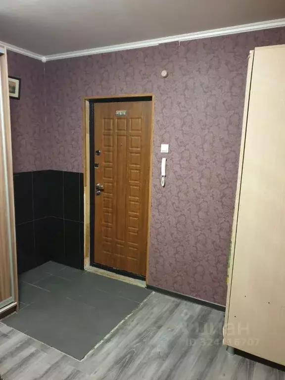 3-к кв. Псковская область, Псков Инженерная ул., 126 (82.5 м) - Фото 2