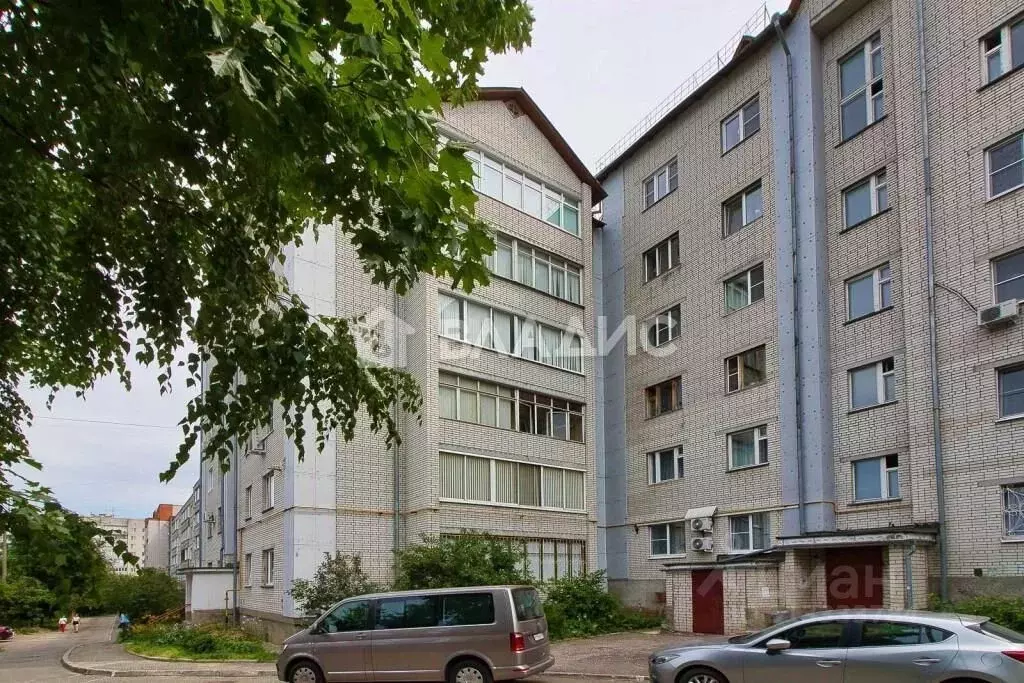 3-к кв. Владимирская область, Владимир ул. Пичугина, 12а (101.7 м) - Фото 1
