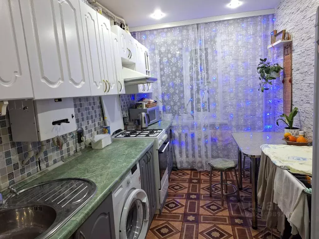 2-к кв. Чувашия, Цивильск Цивильский район, Советская ул., 82 (49.1 м) - Фото 2