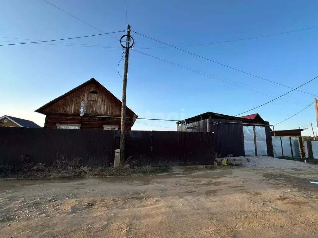 Дом в Саха (Якутия), Якутск ул. Сергеляхское Поле, 3 (42 м) - Фото 1