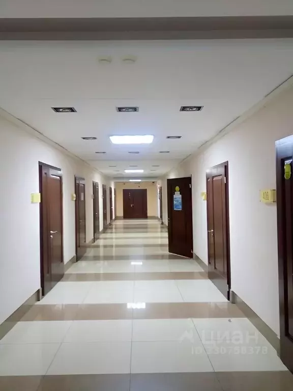 Офис в Омская область, Омск ул. Гагарина, 8/1 (16 м) - Фото 1