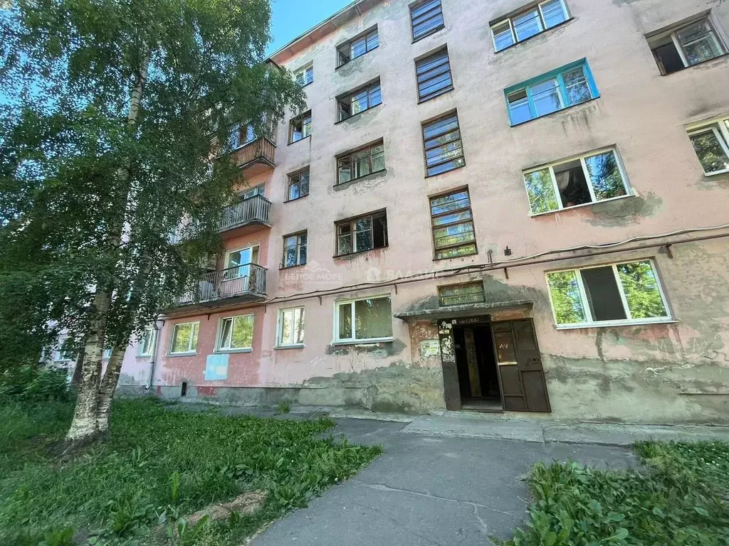 2-к кв. Архангельская область, Северодвинск ул. Ломоносова, 65 (105.0 ... - Фото 0