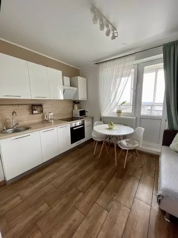 1-к кв. Татарстан, Казань ул. Оренбургский Тракт, 140Г (42.3 м) - Фото 0