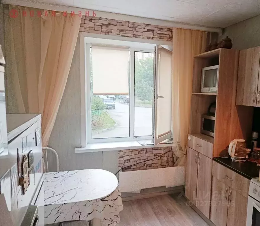 3-к кв. Самарская область, Самара Южный проезд, 182 (68.6 м) - Фото 2