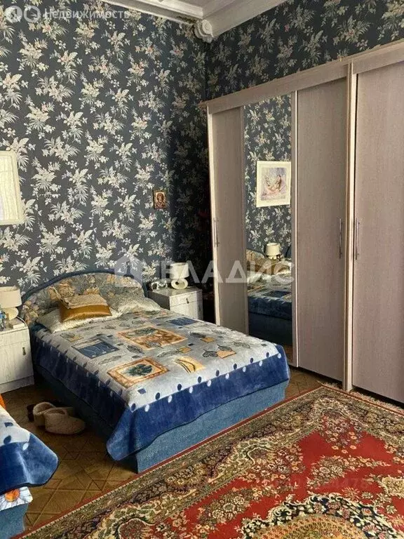 4-комнатная квартира: Санкт-Петербург, Кирочная улица, 24 (101 м) - Фото 1