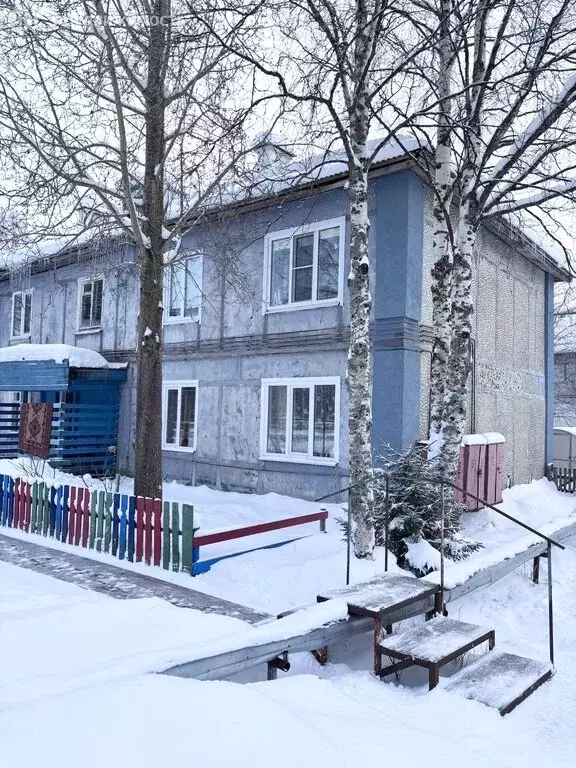 3-комнатная квартира: посёлок Боброво, Первомайская улица, 4 (59 м) - Фото 1