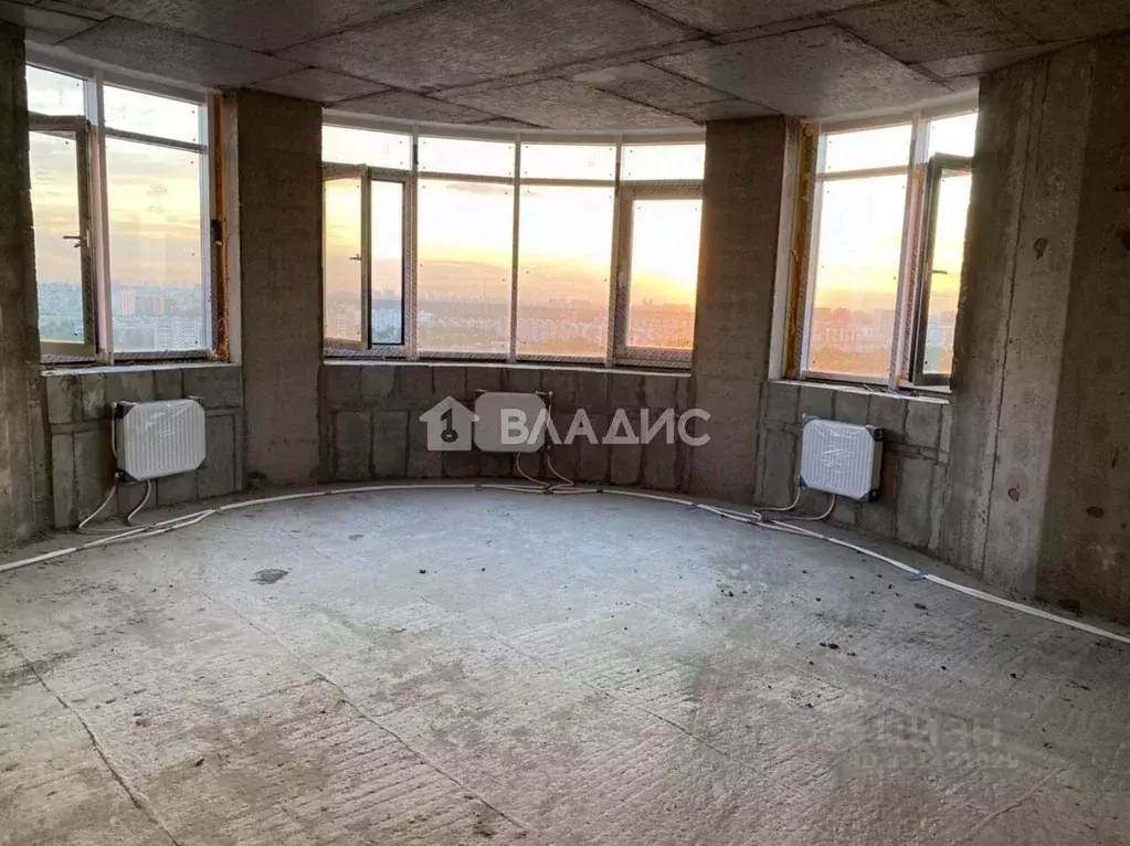3-к кв. Московская область, Реутов Комсомольская ул., 21к1 (132.0 м) - Фото 1