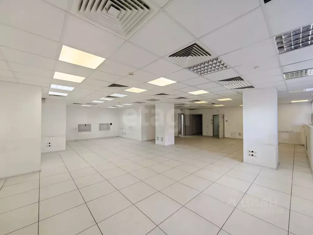 Офис в Новосибирская область, Новосибирск ул. Октябрьская магистраль, ... - Фото 1