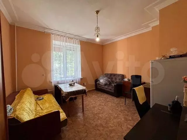 Комната 16 м в 2-к., 1/3 эт. - Фото 0
