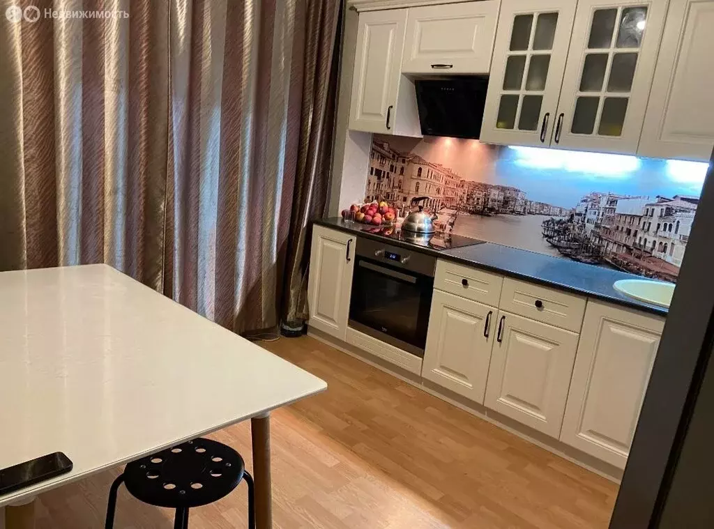 1-комнатная квартира: Белгород, Садовая улица, 6 (42.5 м) - Фото 1