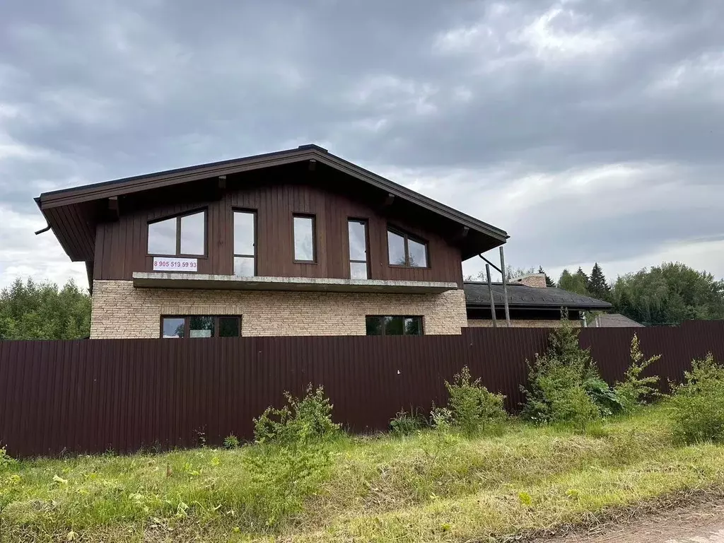 Коттедж в Москва № 68 кв-л, 8с1 (409 м) - Фото 1