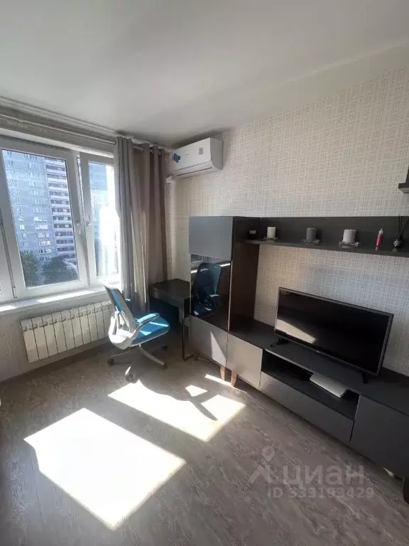 1-к кв. Москва ул. Героев Панфиловцев, 12К1 (32.3 м) - Фото 1