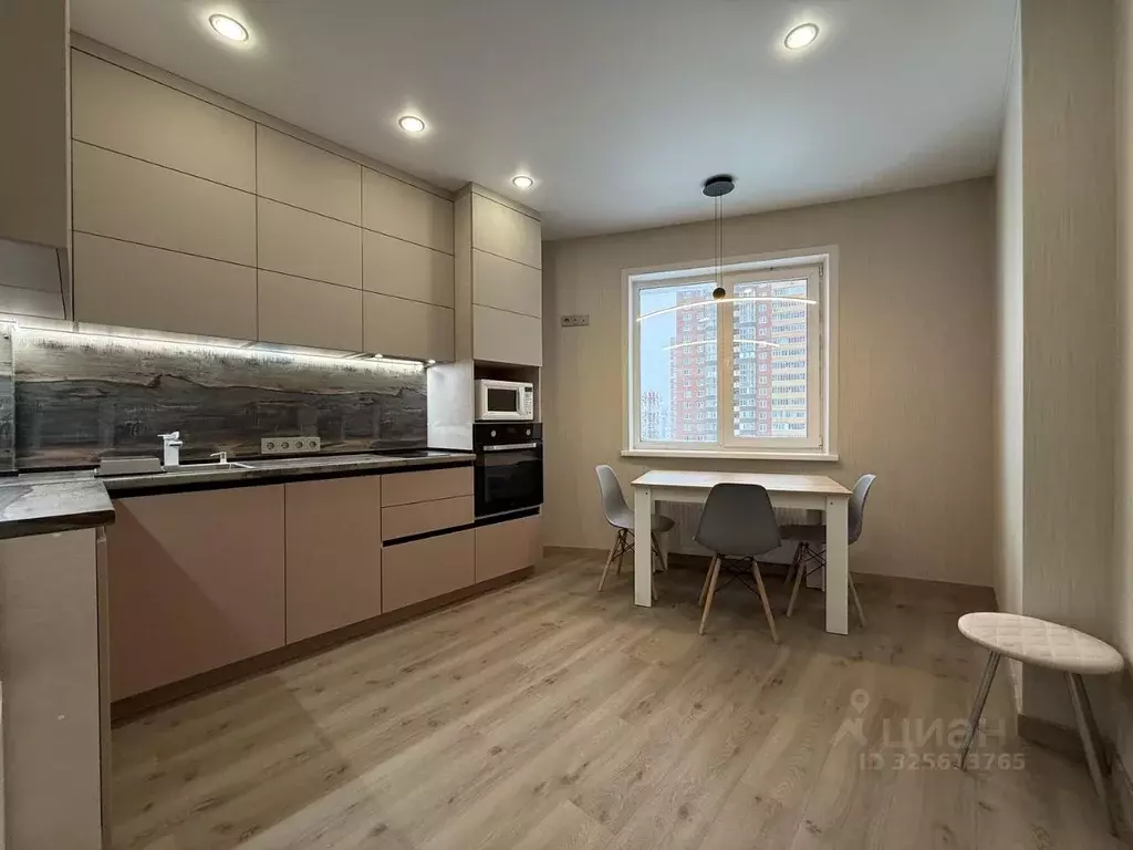 1-к кв. Новосибирская область, Новосибирск Закаменский мкр, 13 (42.0 ... - Фото 1