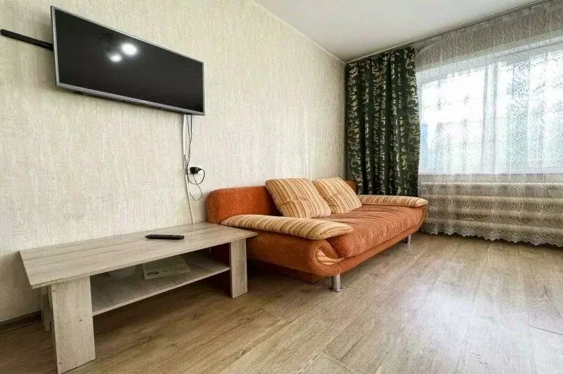 2-к кв. Алтайский край, Бийск ул. Ильи Мухачева, 258 (10.0 м) - Фото 1