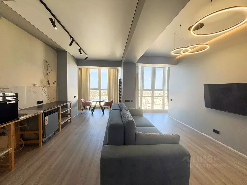 2-к кв. Севастополь ул. Александра Маринеско, 1Бк1 (65.0 м) - Фото 1