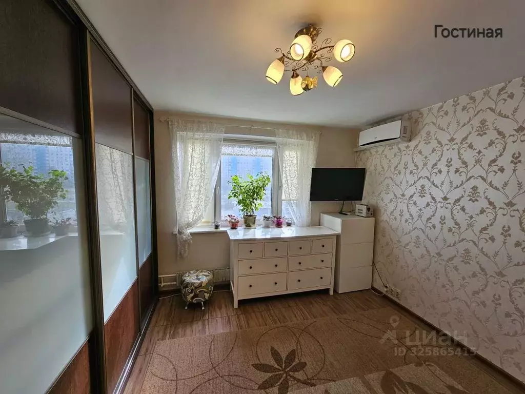 3-к кв. Москва Строгинский бул., 17К1 (63.0 м) - Фото 2