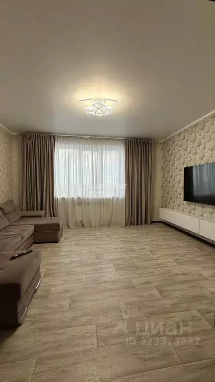 3-к кв. Воронежская область, Воронеж ул. Миронова, 43А (82.6 м) - Фото 1