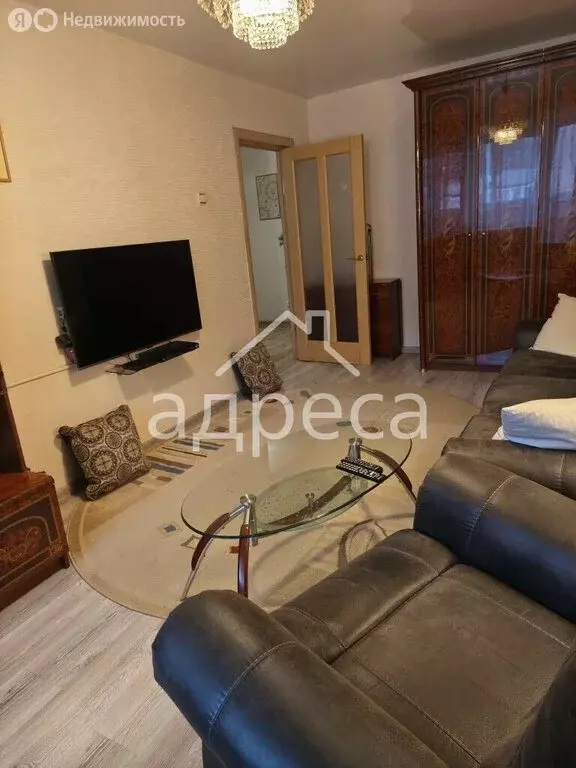 3-комнатная квартира: Самара, улица Промышленности, 309 (62.7 м) - Фото 1