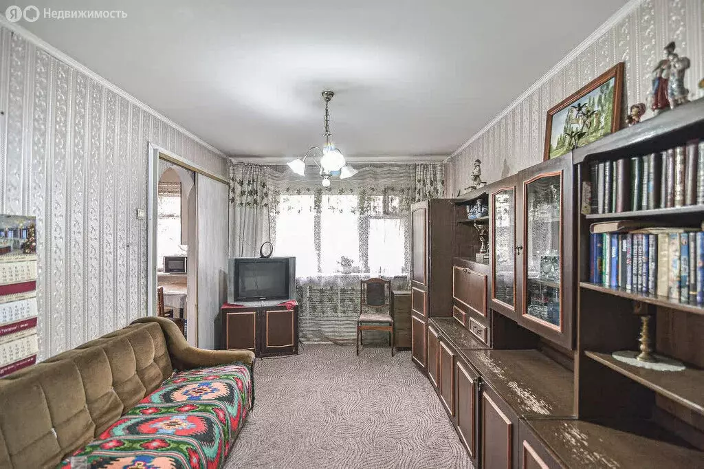 2-комнатная квартира: Южно-Сахалинск, проспект Победы, 31 (48 м) - Фото 2