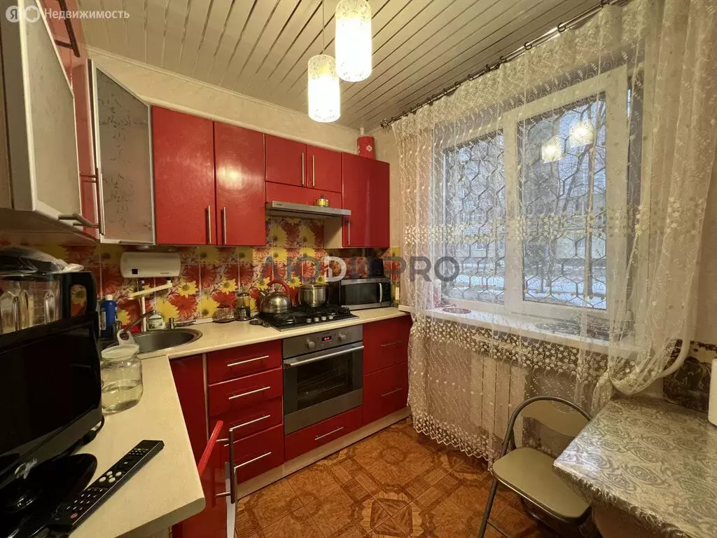 3-комнатная квартира: Саратов, Тульская улица, 13 (55.8 м) - Фото 2