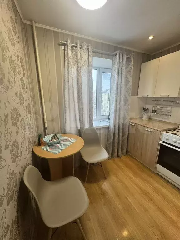 2-к. квартира, 42,6 м, 5/5 эт. - Фото 0