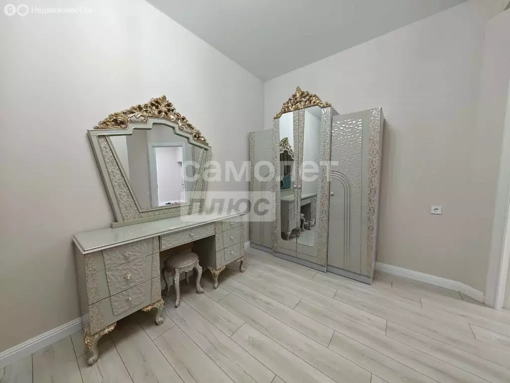 2-комнатная квартира: Грозный, улица Е.М. Батаевой, 9 (80.5 м) - Фото 2