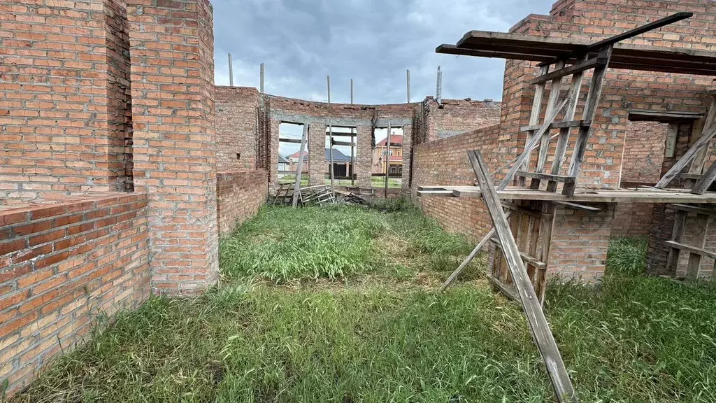Дом 250 м на участке 6 сот. - Фото 1