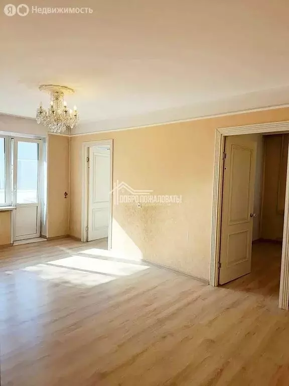 4-комнатная квартира: Абакан, улица Тараса Шевченко, 58 (61 м) - Фото 1