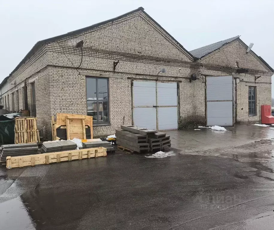 Склад в Ленинградская область, Кингисеппский район, пос. Усть-Луга, ... - Фото 1