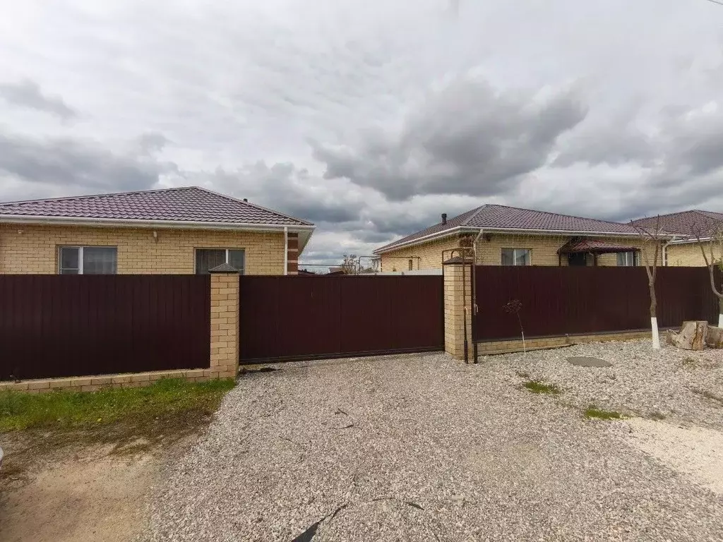 Дом в Волгоградская область, Городище рп ул. Роз (77 м) - Фото 2