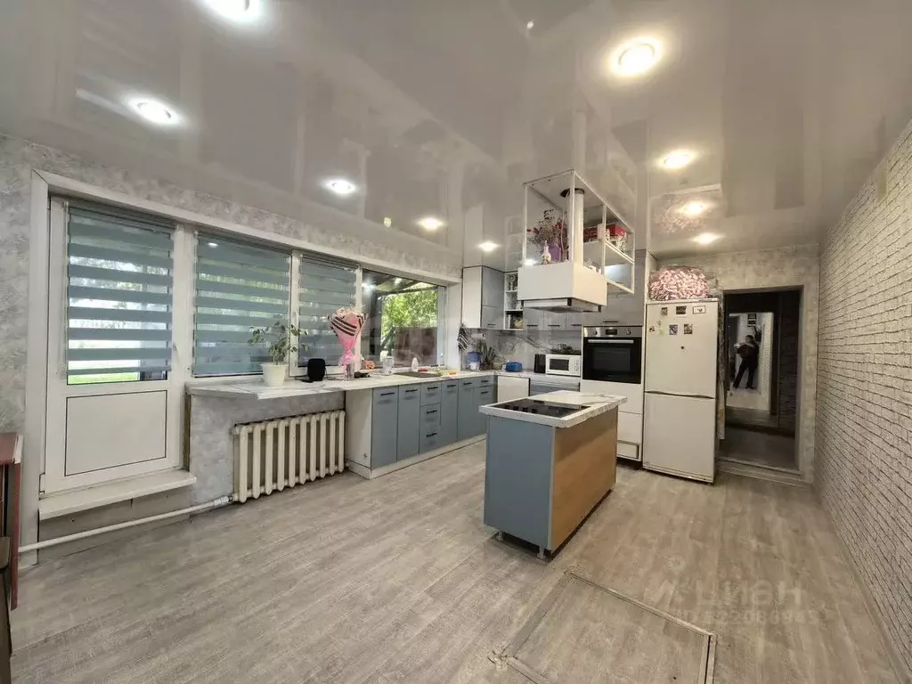 Дом в Кемеровская область, Кемерово пер. 1-й Медицинский (69 м) - Фото 1