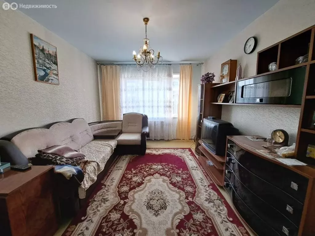 3-комнатная квартира: Бийск, улица Декабристов, 12 (63.3 м) - Фото 2