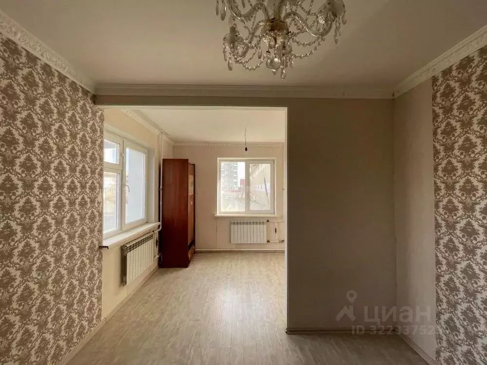 2-к кв. Саха (Якутия), Якутск ул. Рыдзинского, 24к2 (42.7 м) - Фото 1