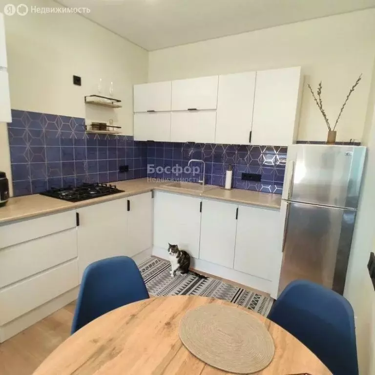 2-комнатная квартира: Феодосия, Насыпная улица, 6 (59.8 м) - Фото 1