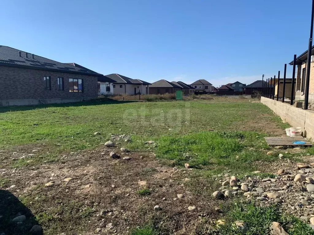 Участок в Адыгея, Майкоп городской округ, Гавердовский хут. ул. Нурбия ... - Фото 1