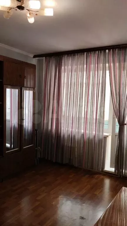 1-к. квартира, 32 м, 6/9 эт. - Фото 1