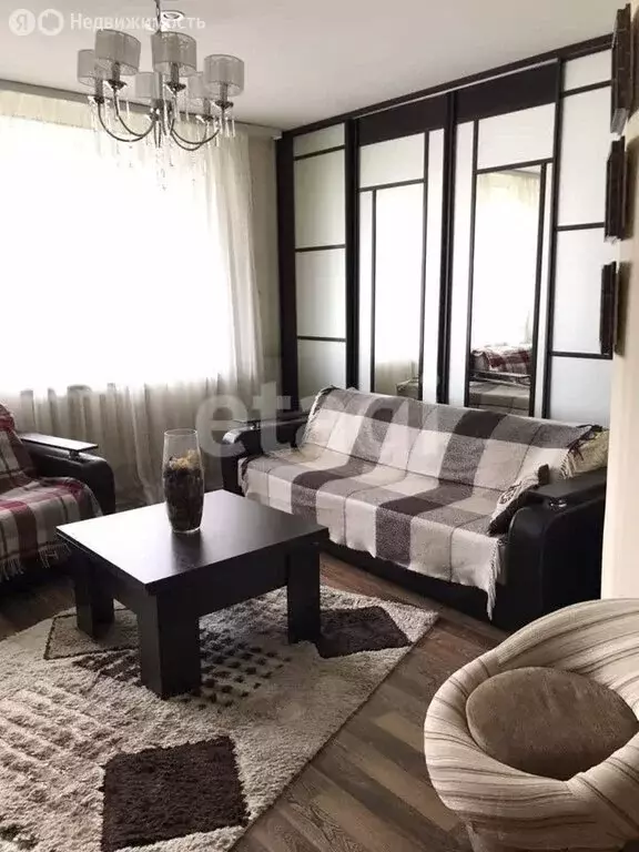 3-комнатная квартира: Калуга, улица Огарёва, 40к2 (76 м) - Фото 1