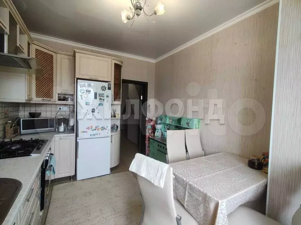 1-к. квартира, 45 м, 4/5 эт. - Фото 1