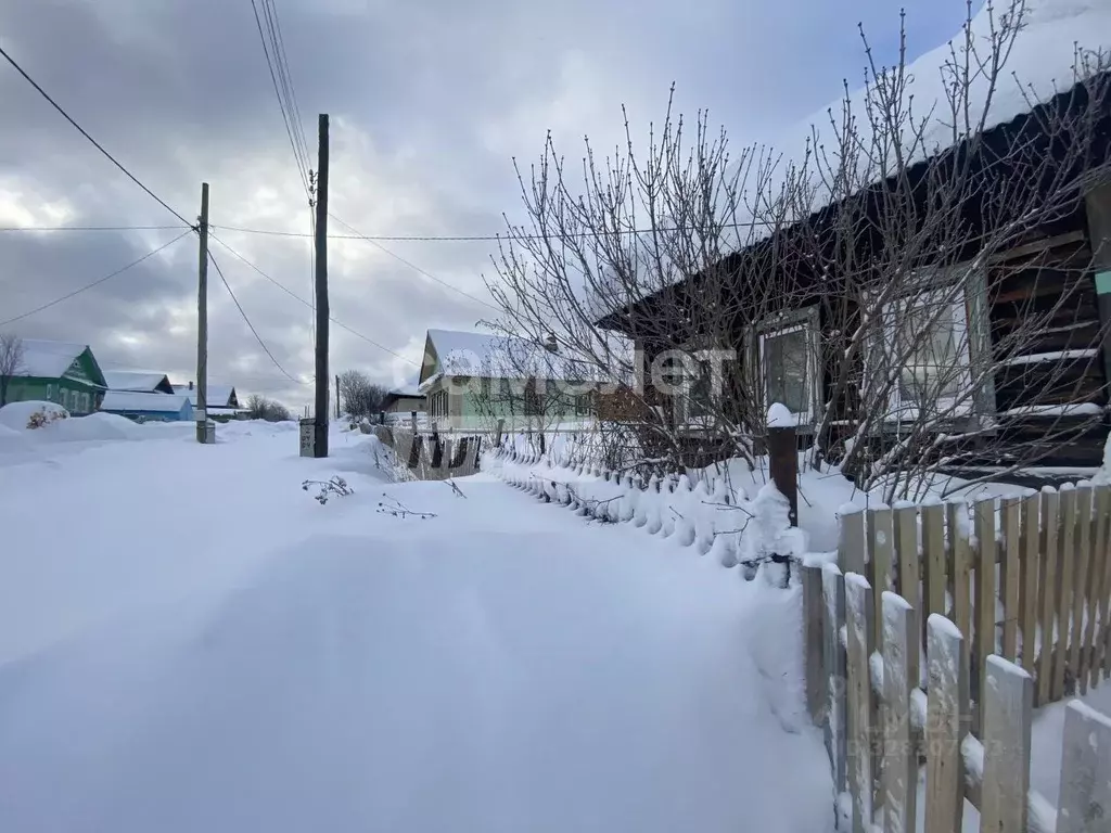 Дом в Свердловская область, Шалинский муниципальный округ, пос. Шамары ... - Фото 1